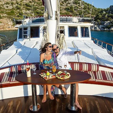 Vesta 1 Sevil Marmaris