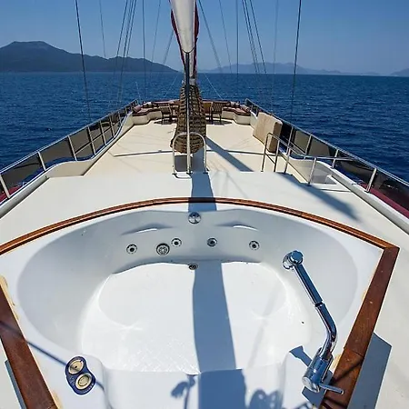 Vesta 1 Sevil Marmaris